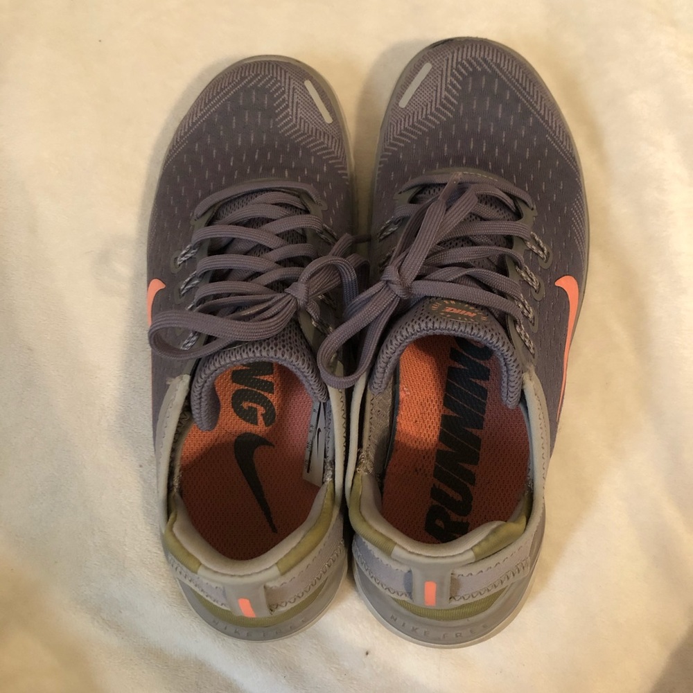 Final price‼️ Nike’s active wear Size 8 Womens